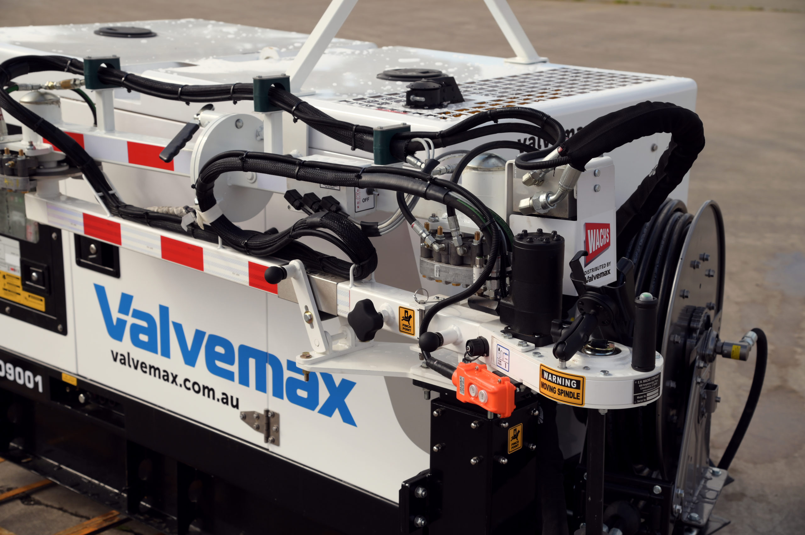 Compact LX - Image 3